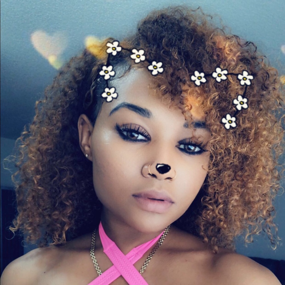 Meet your Posher, Engelic